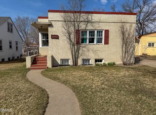 1020 N 7th St, Bismarck, ND 58501