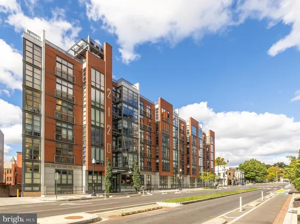 2120 Vermont Ave NW APT 422, Washington, DC 20001