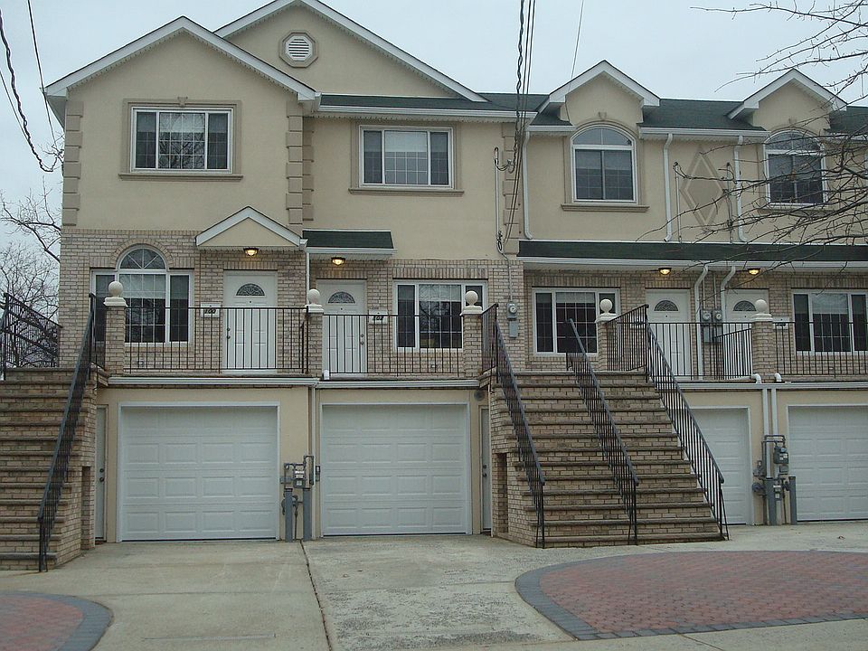 1st image of 104 Townsend Ave
