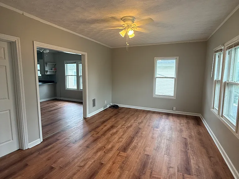 312 Cedar Pl #1/2 — Photo 7