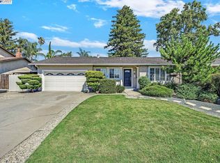 1957 Greenwood Rd, Pleasanton, CA 94566