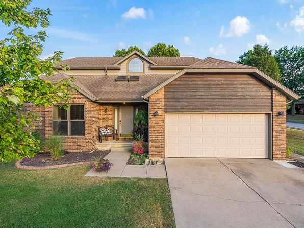 2506 N Meadow Lake Dr