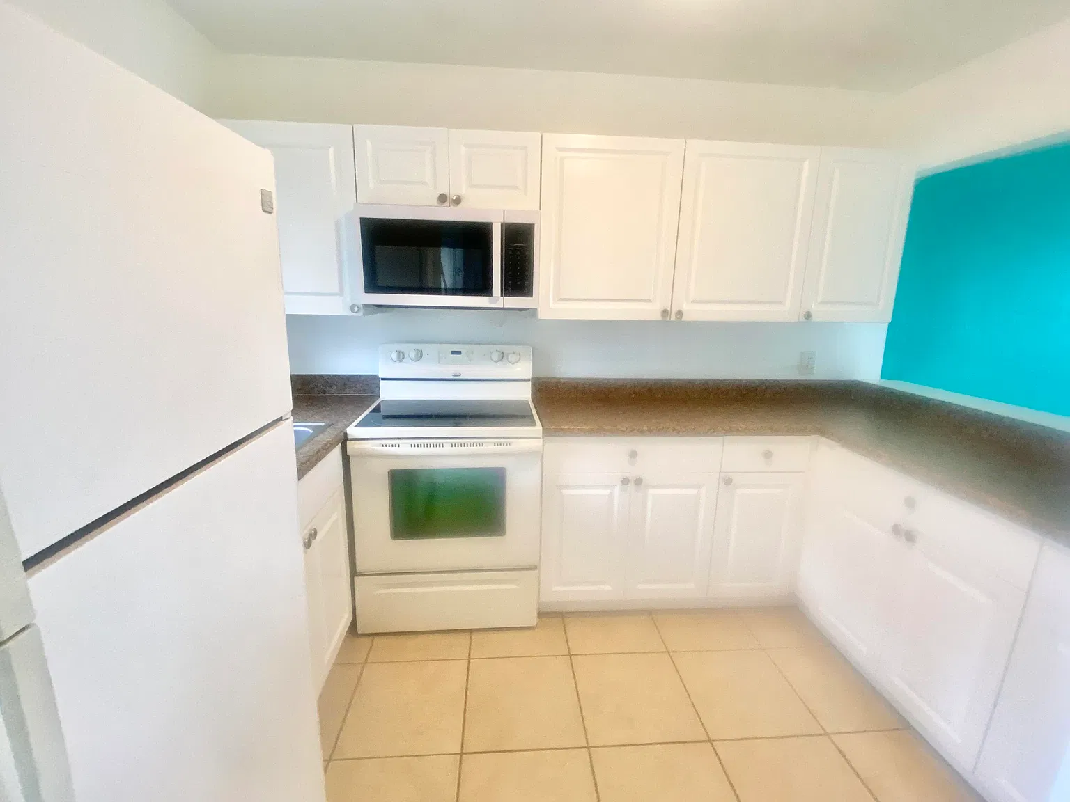 1 bed, 1.0 bath, 700 sqft, $1,700 — Photo 4