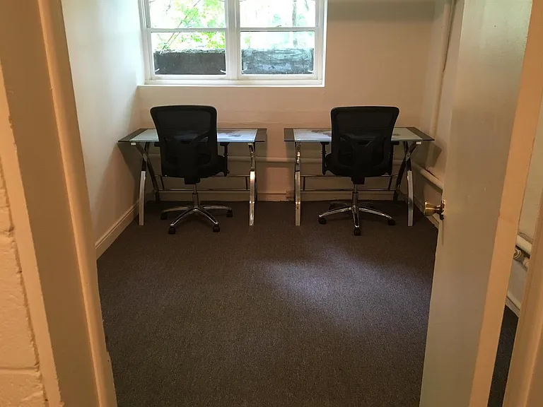 109 Dewitt Pl #1 — Photo 3