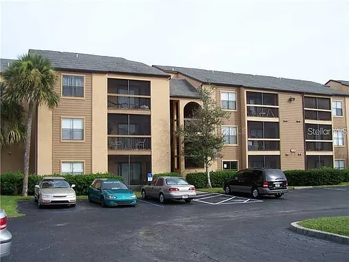 2231 Cascades Blvd #204 Photo 1