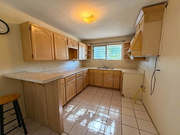 4th image of 3502 Guadalupe St