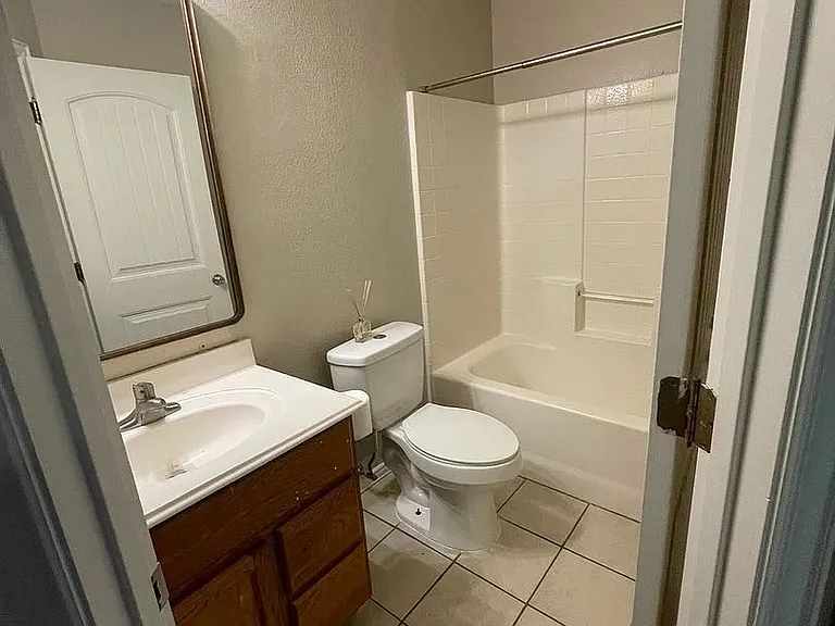 8107 Arbor Ave — Photo 10