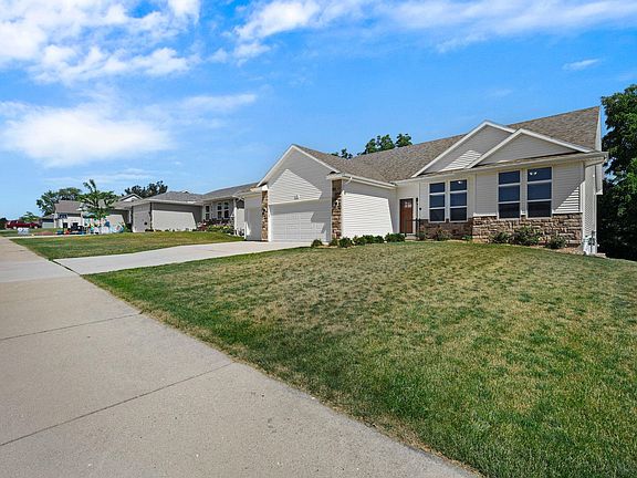 3rd image of 315 McKay Way
