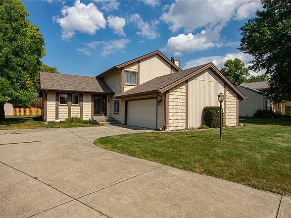 3rd image of 1202 Morningside Dr