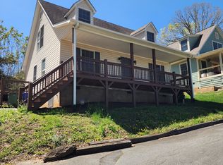 48 Iris St, Asheville, NC 28803