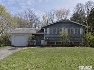 212 Cedar Rd, East Northport, NY 11731