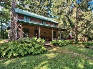 5151 Pocono Crest Rd, Pocono Pines, PA 18350