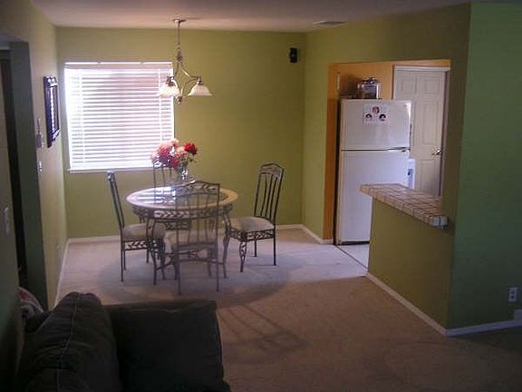 2nd image of 1438 Sundown Ln