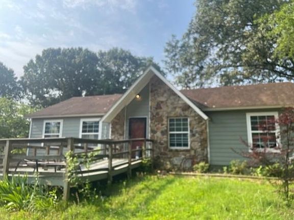 2nd image of 4875 Clear Creek Dr