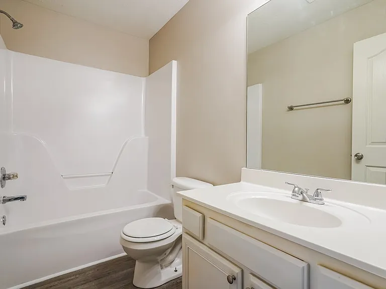 1313 E Nir Shreibman Blvd — Photo 16