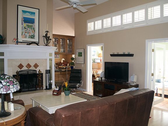 4th image of 852 Silverwood Dr