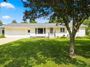 208 Westwood Ave, Strawberry Point, IA 52076