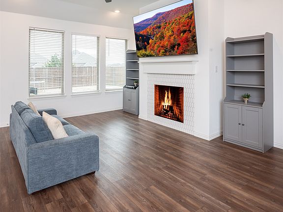 4th image of 3826 Chicory Ct
