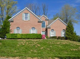 8325 Birch Run Ln, Knoxville, TN 37919
