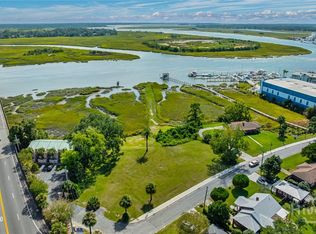 2702 River Drive, Thunderbolt, GA 31404