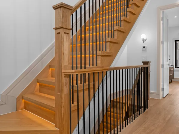 259 Winthrop Street image 13 of 20