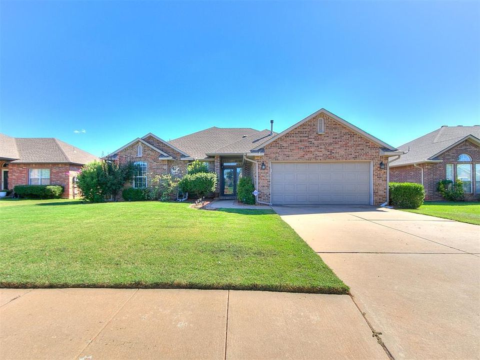 1st image of 1800 Sagewood Dr