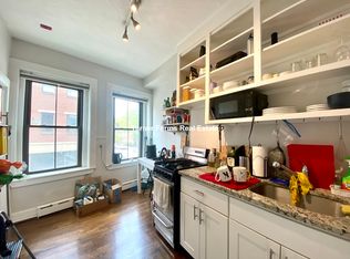 114 Willow St #22, Cambridge, MA 02141