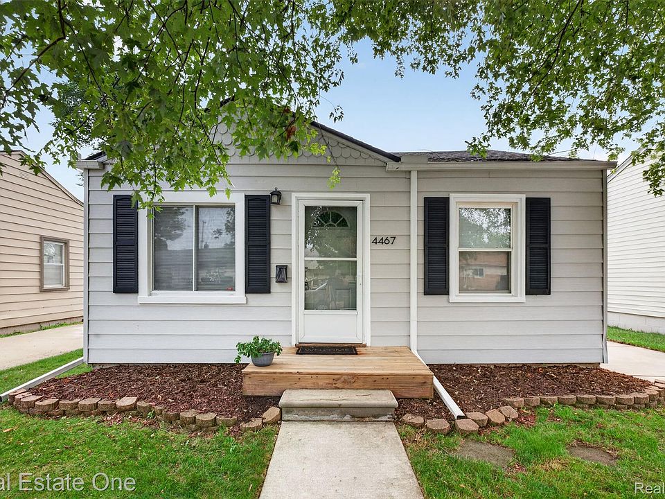 1st image of 4467 16th St