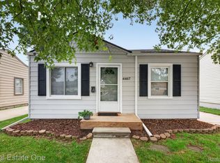 4467 16th St, Wyandotte, MI 48192