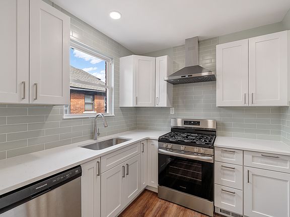 2nd image of 982-984 Nottingham Rd APT 984-3
