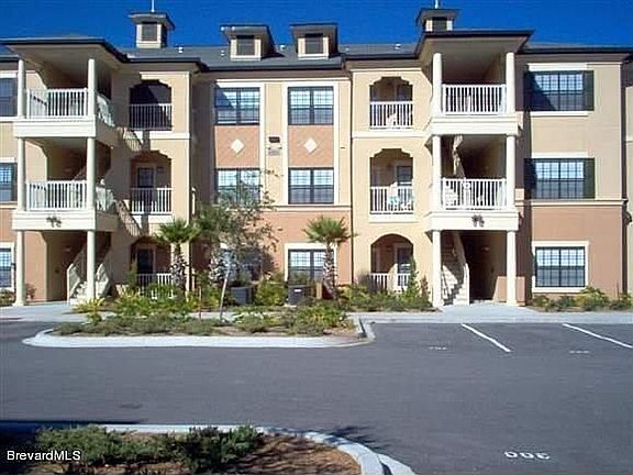 4th image of 6450 Borasco Dr APT 3705