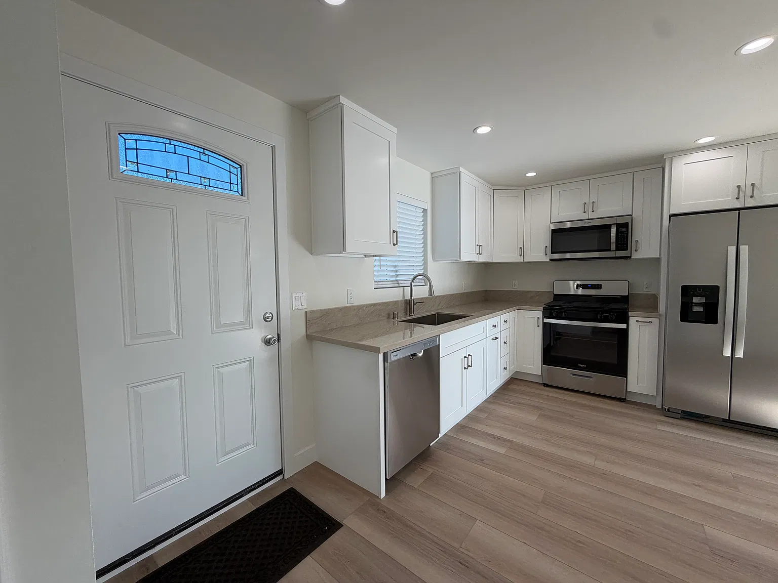 1 bed, 525 sqft, $2,250 — Photo 2