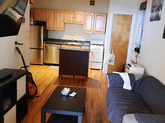 3rd image of 346 E 15th St #1A