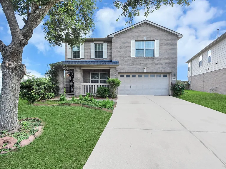 15202 Lynford Crest Dr — Photo 2