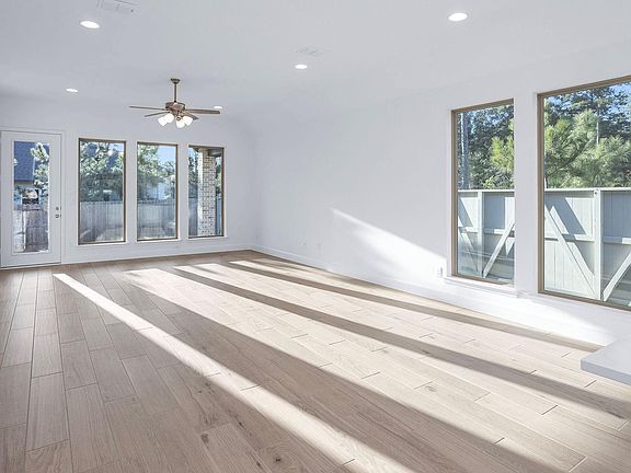 2nd image of 306 Prairie Warbler St