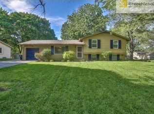 12004 W 68th St, Shawnee, KS 66216