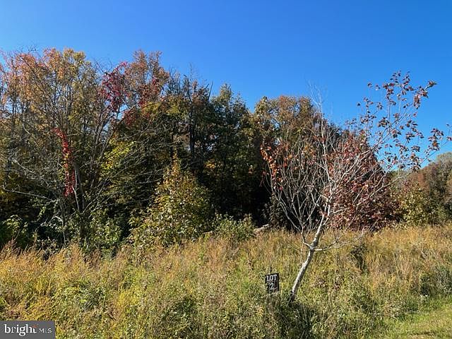 1st image of 15865 Moss Creek Ct