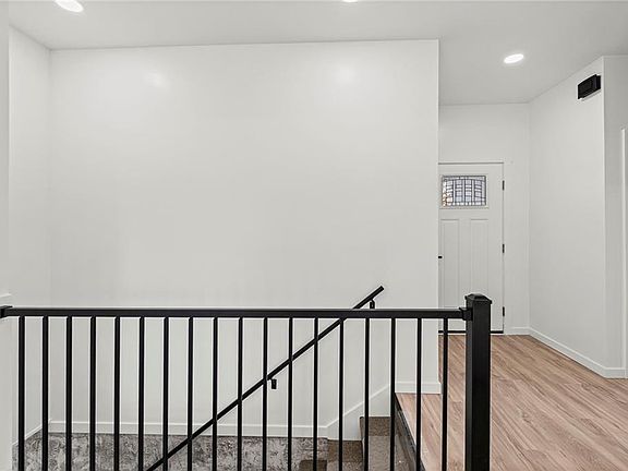 4th image of 1219 Paton St