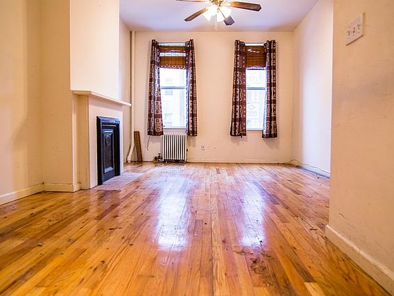 5th image of 277 Driggs Ave Ste 1