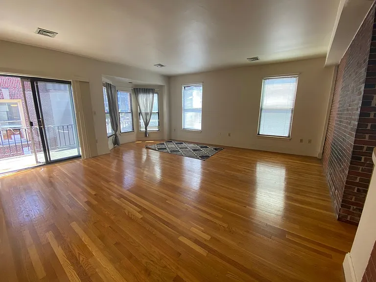 42 Worcester Sq #7 — Photo 14