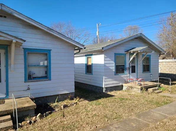 1306 Olive St, Winfield, KS 67156