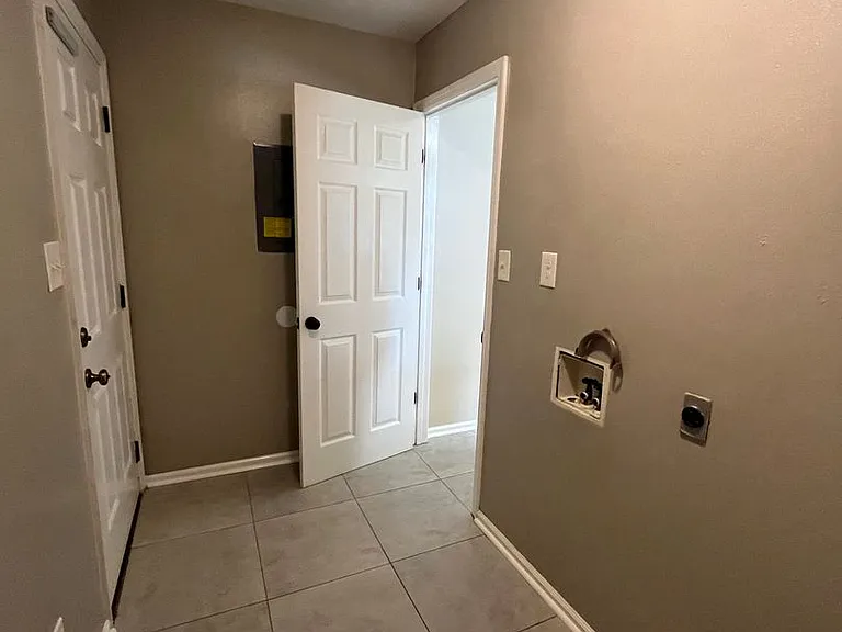 4013 Catawba St #A — Photo 31