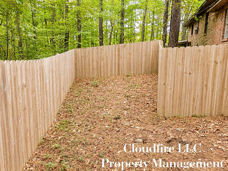 222 James Cir — Photo 8