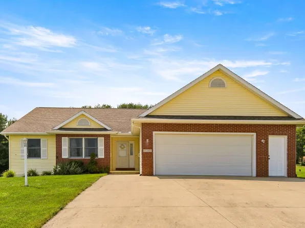 12205 N Placidview Ln, Milford, IN 46542