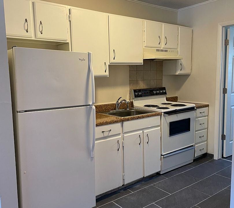 2nd image of 1117 Niles Ave Unit 7