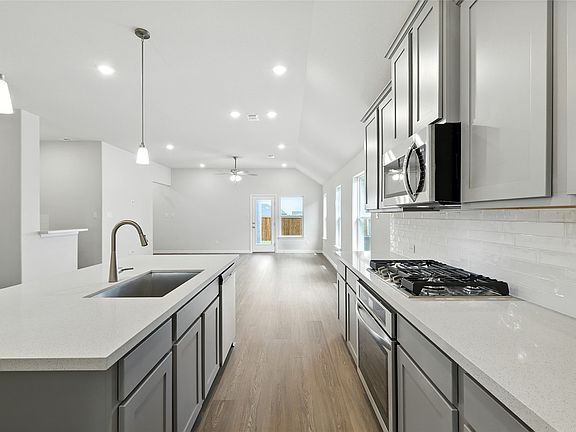 7th image of this home