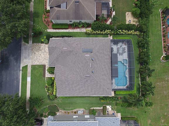 3rd image of 9560 Westover Club Cir