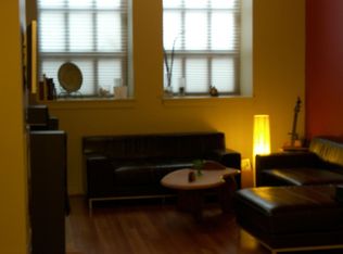 11-15 N 2nd St #102, Philadelphia, PA 19106