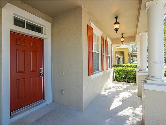 3rd image of 2112 Truffle Ln