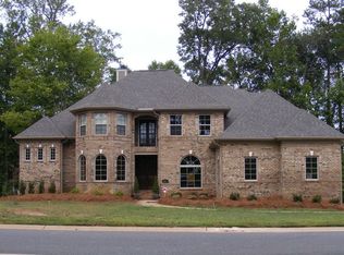 5219 Plantation Ridge Rd, Charlotte, NC 28214